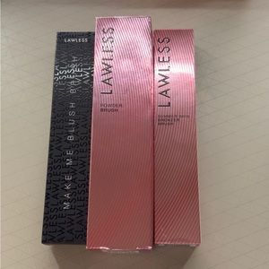 Lawless beauty brush